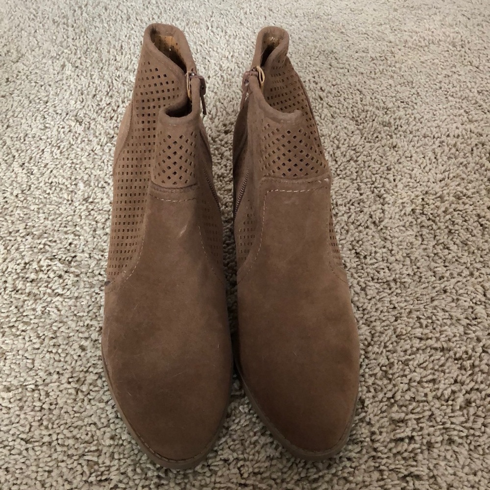 Women’s Suede Booties